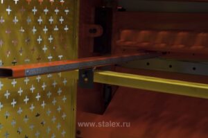 Фото 24 - Гильотины гидравлические STALEX HQ01-1.6x2500B.