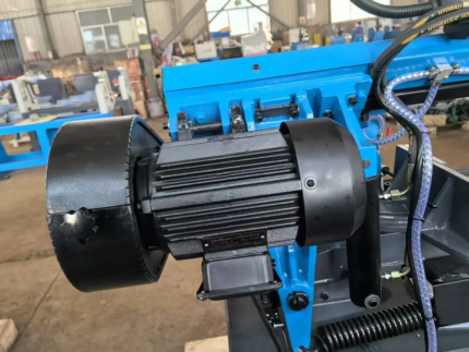 Фото 48 - MetalTec HBS 255 FH ручной ленточнопильный станок для резки металла.